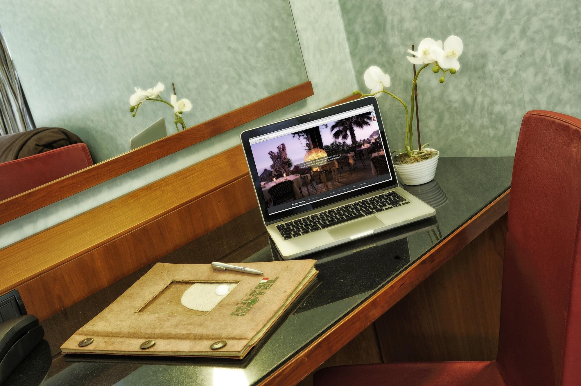 Mare Hotel Savona Luaran gambar