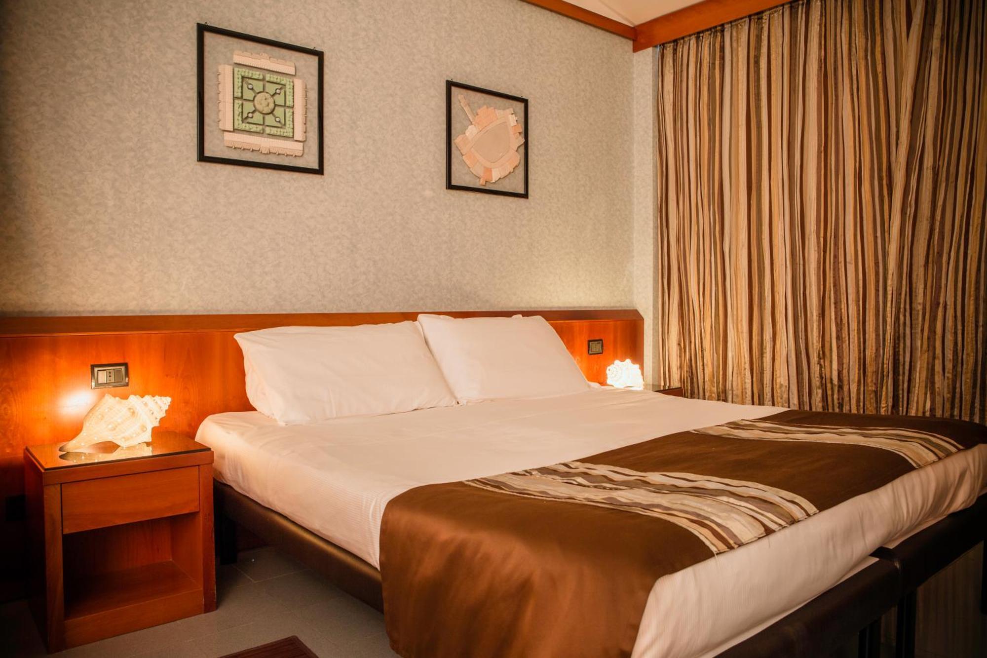 Mare Hotel Savona Luaran gambar
